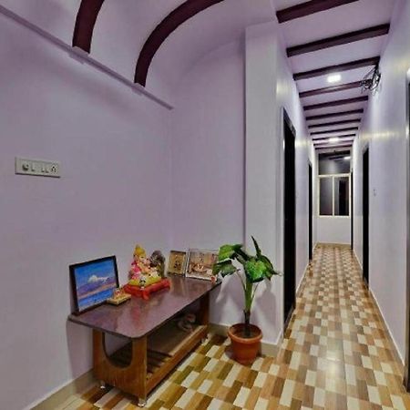 Mansarovar Guesthouse Ujjain Exteriör bild