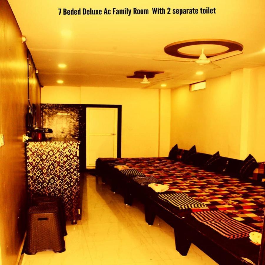 Mansarovar Guesthouse Ujjain Exteriör bild