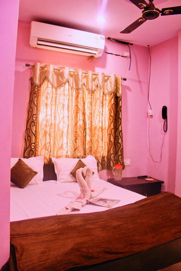 Mansarovar Guesthouse Ujjain Exteriör bild