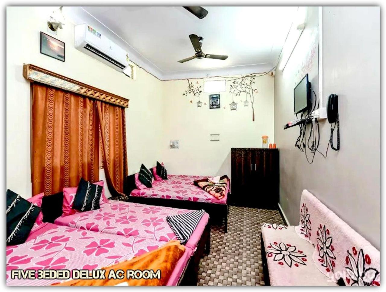 Mansarovar Guesthouse Ujjain Exteriör bild